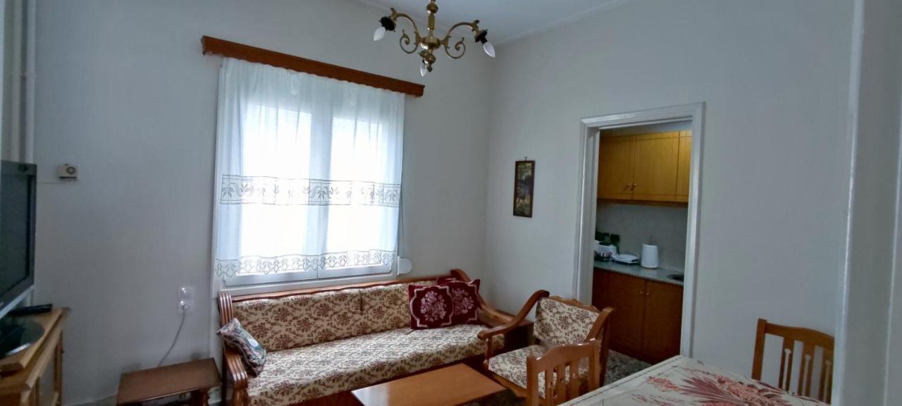 Σπίτι Στην Πόλη Άρτα Κοντά Στην Λίμνη Appartement Buitenkant foto