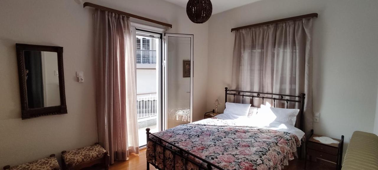 Σπίτι Στην Πόλη Άρτα Κοντά Στην Λίμνη Appartement Buitenkant foto